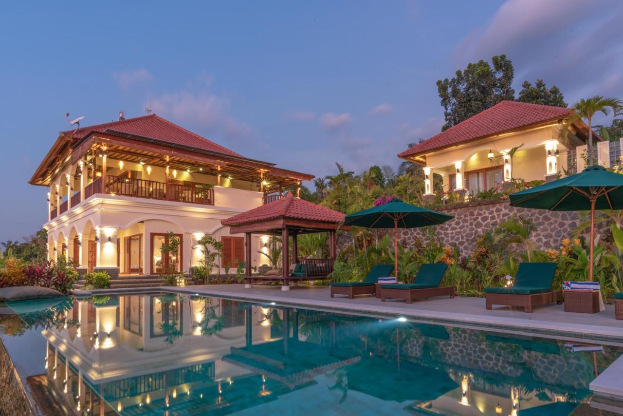 Villa Mata Hari Panji エクステリア 写真