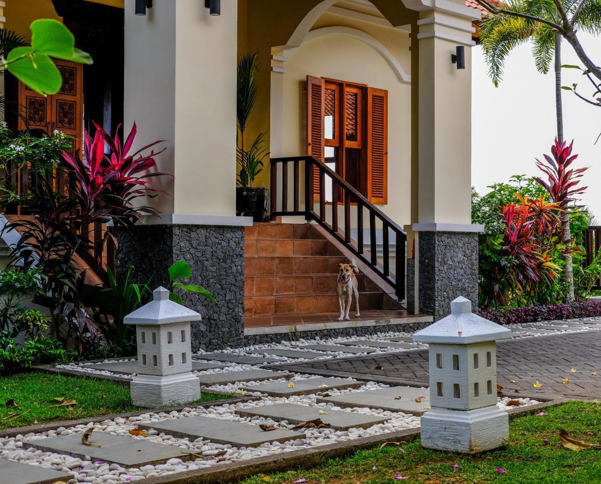 Villa Mata Hari Panji エクステリア 写真