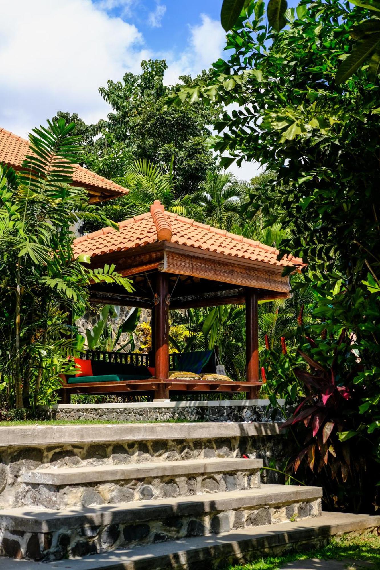 Villa Mata Hari Panji エクステリア 写真