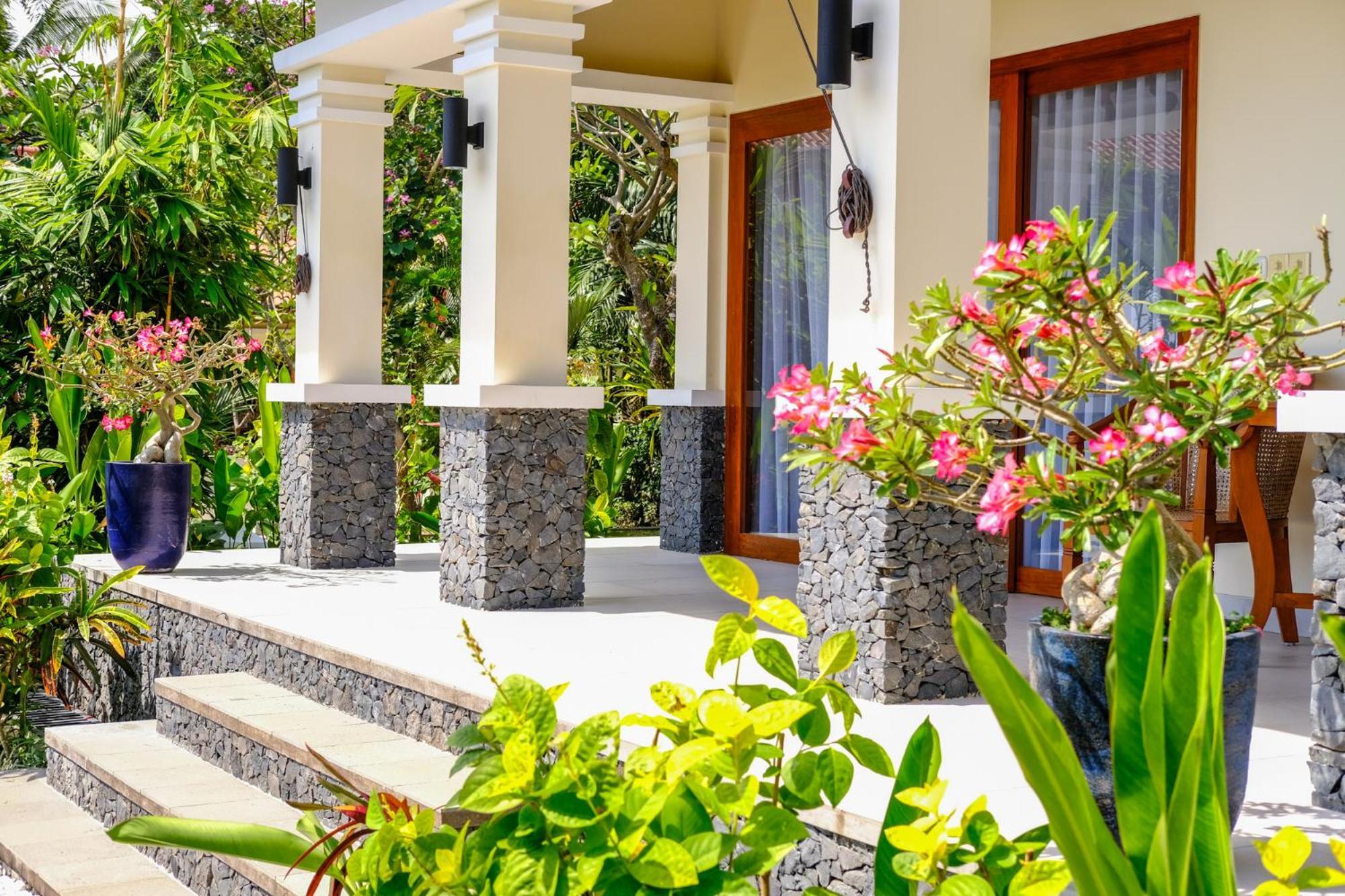 Villa Mata Hari Panji エクステリア 写真
