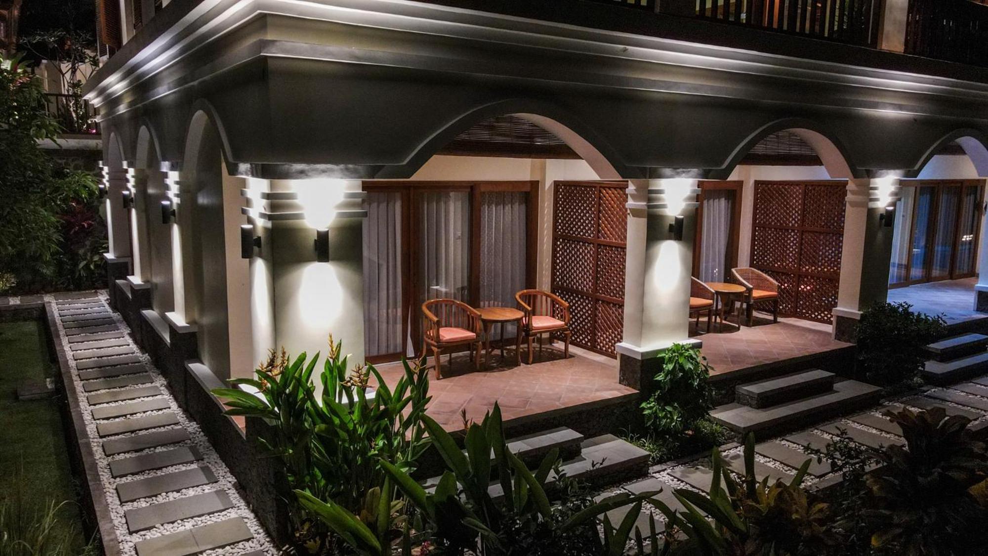 Villa Mata Hari Panji エクステリア 写真